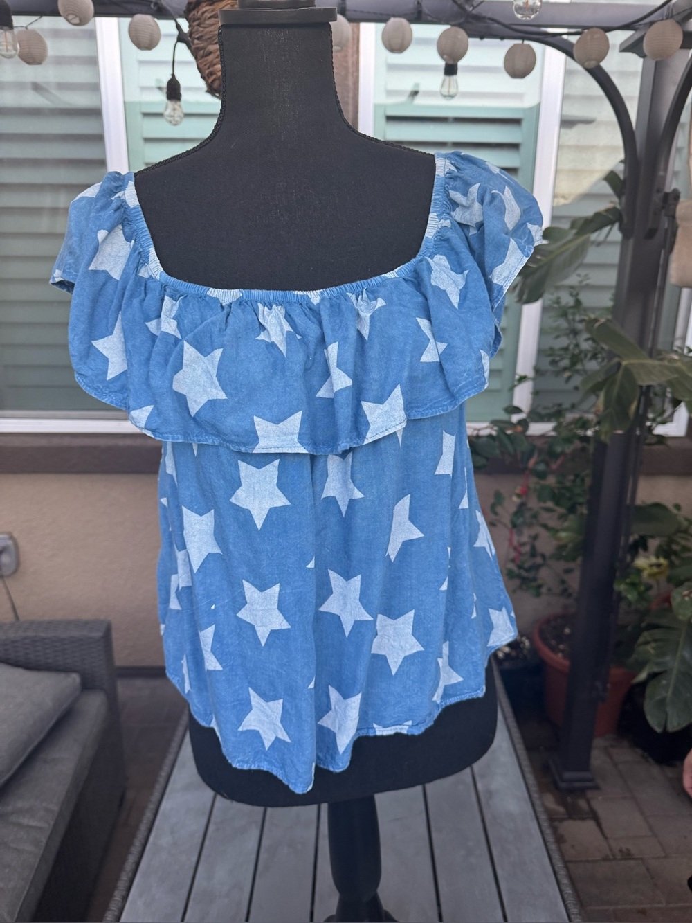 Blue Star-Print Ruffle Off-Shoulder Camisole